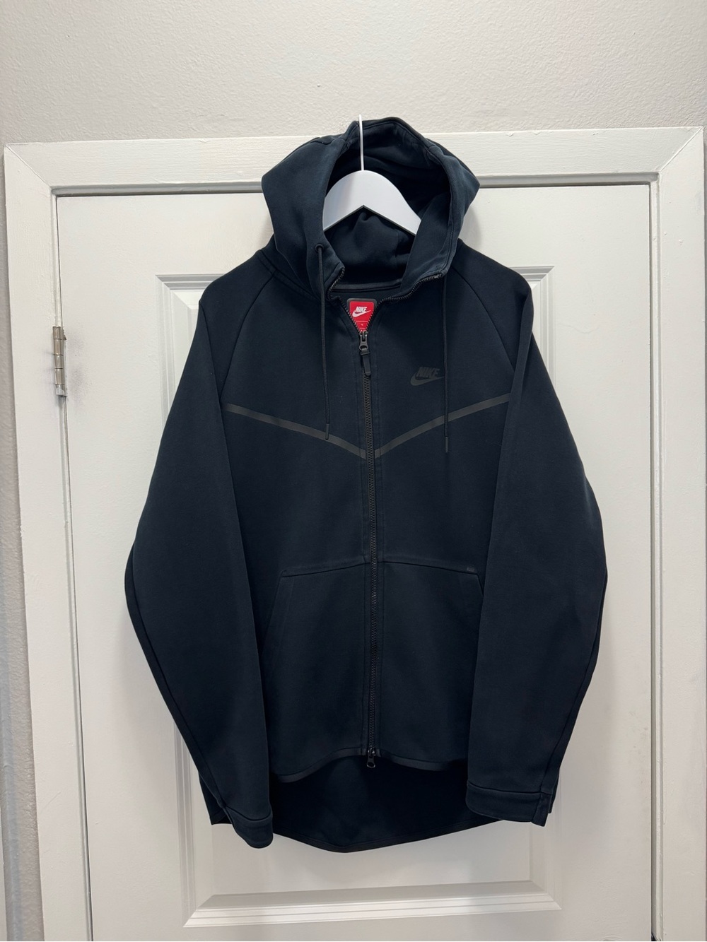 Nike Tech Fleece Windrunner Black Full-Zip Hoodie